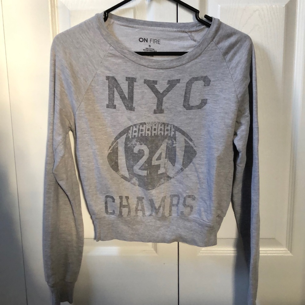 Cute cropped sweatshirt!